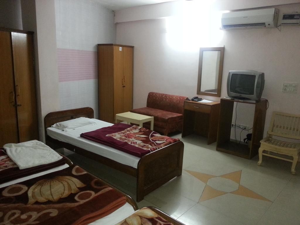 نويدا Hotel Royale Paradise الغرفة الصورة